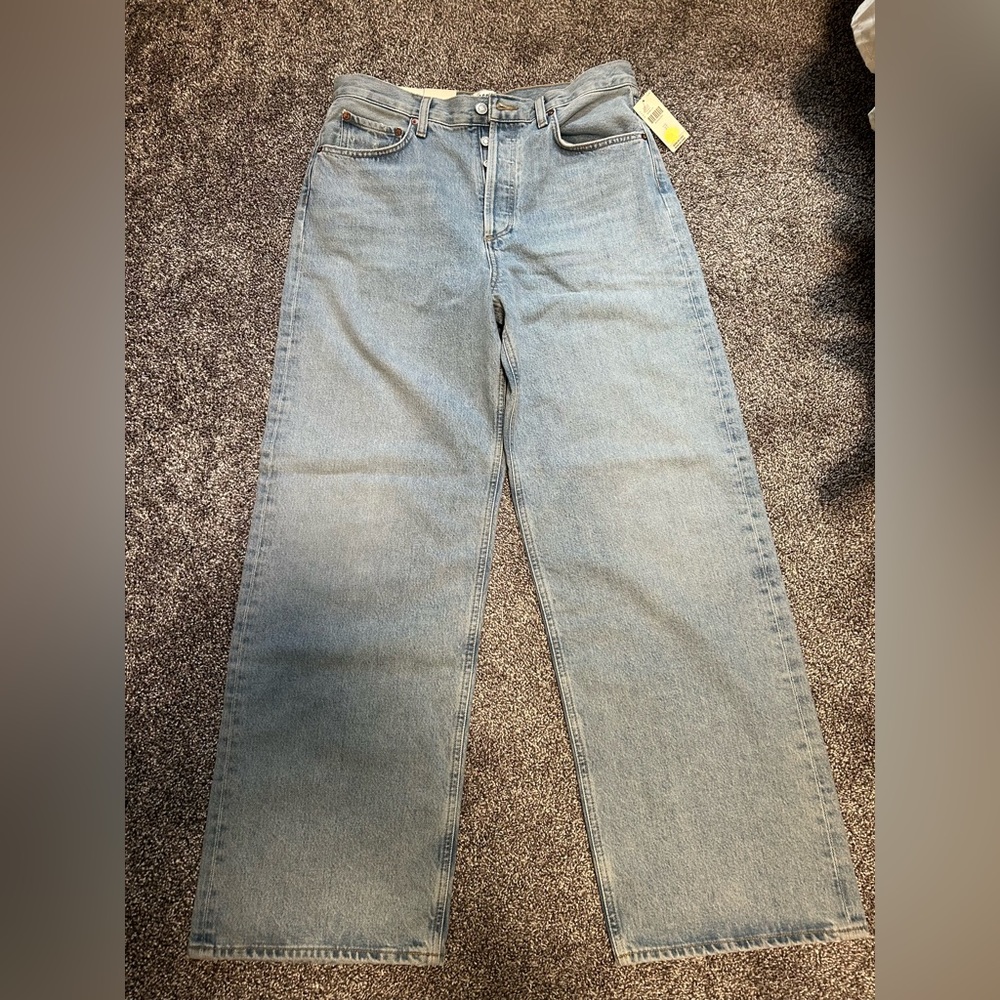 AGOLDE baggy style jeans. Brand new with tags, never worn. Size 27.